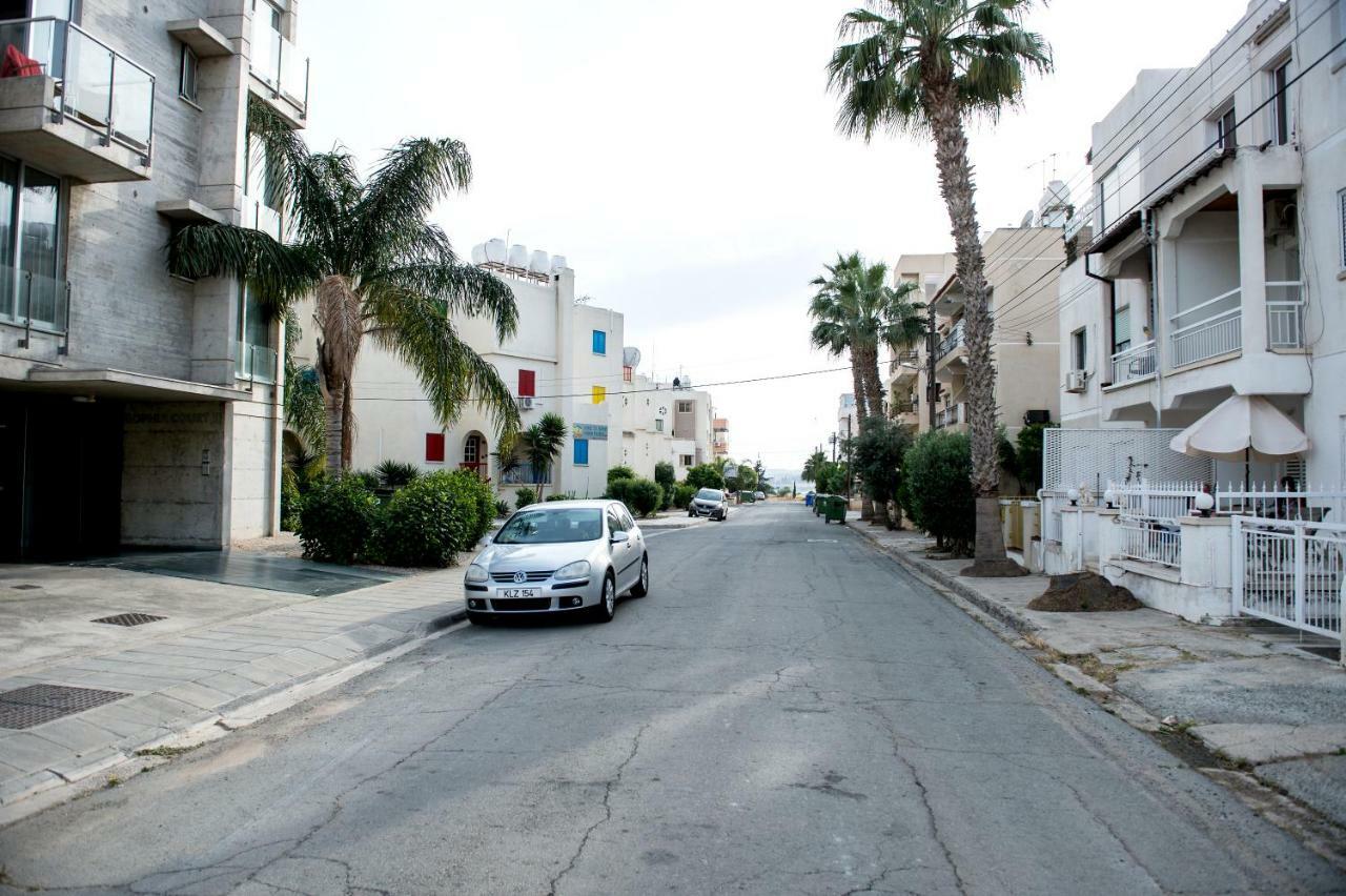 Sophia Court Apartment Larnaca Luaran gambar